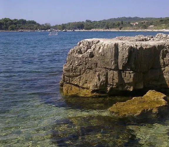 Διαμέρισμα 6 *