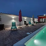 Apartamento 6 *